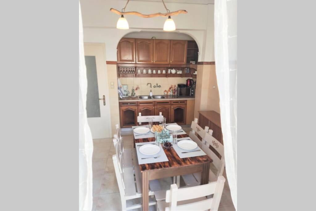 Apartment 95 M2, Center Of Sitia, Wifi, 350M Beach Exterior foto